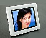 Digital picture frames