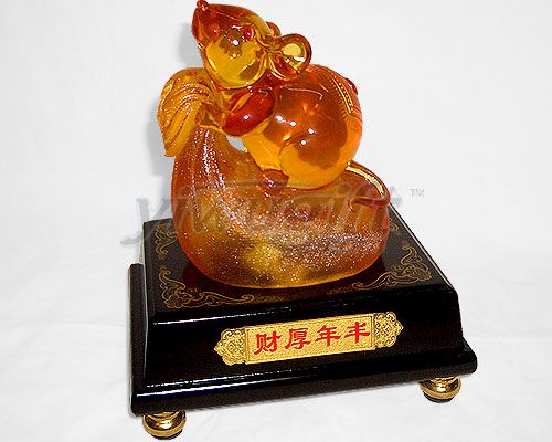 Resin handicrafts, picture