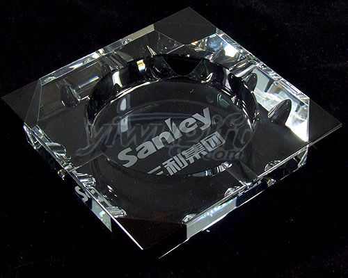 Crystal ashtrays, picture