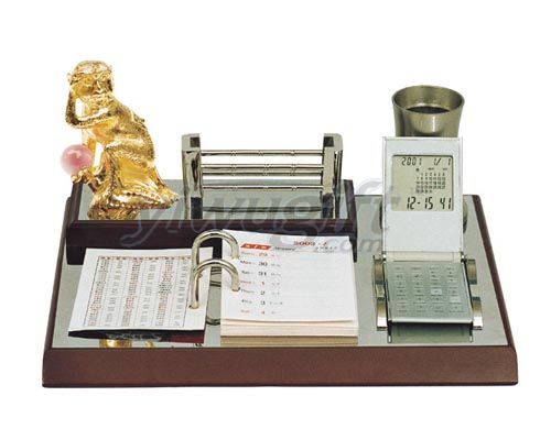 Luxury desktop calendar, picture