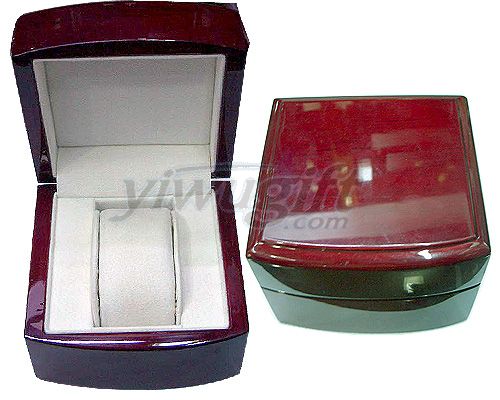 Mahogany jewelry box, picture