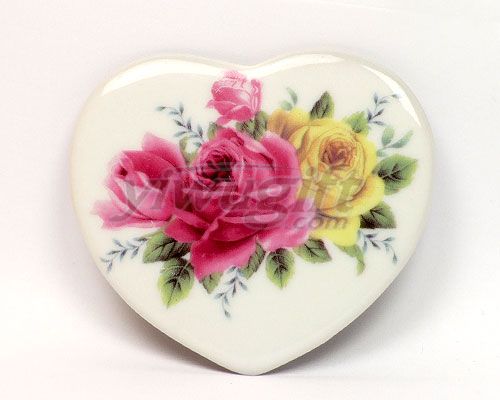 Ceramic fridge magnet, picture