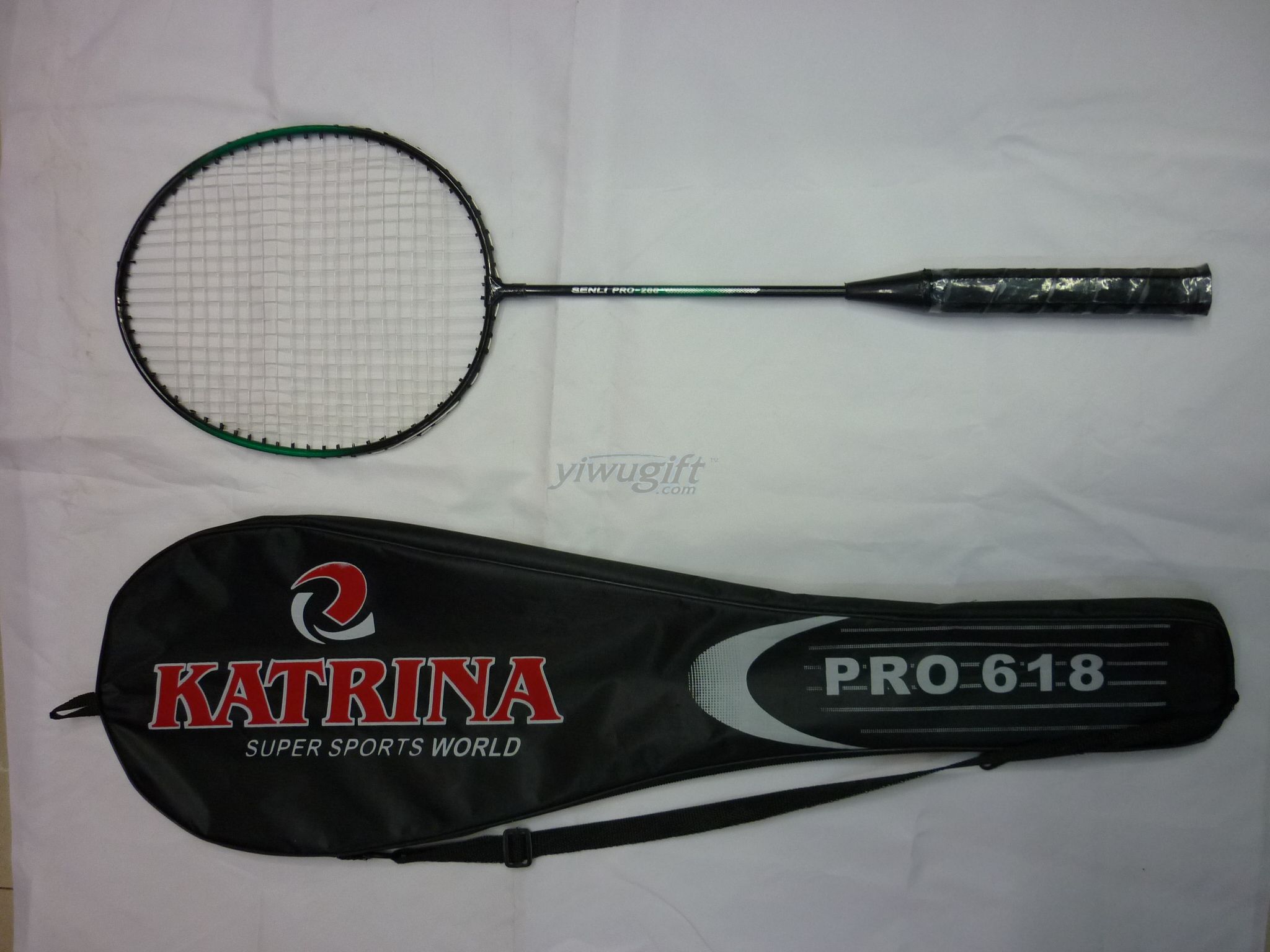 Metal badminton suit, picture