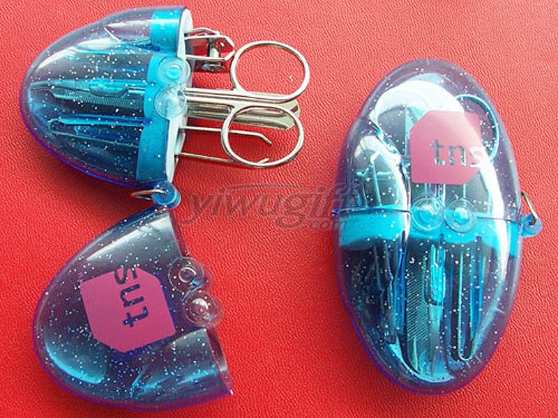 4 sets of plastic egg, picture